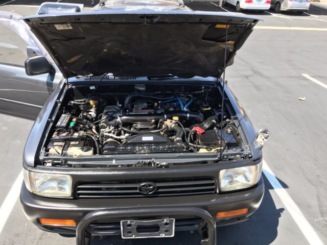 1980 Toyota 4Runner Hilux Surf - photo 11