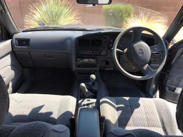 1980 Toyota 4Runner Hilux Surf - photo 4