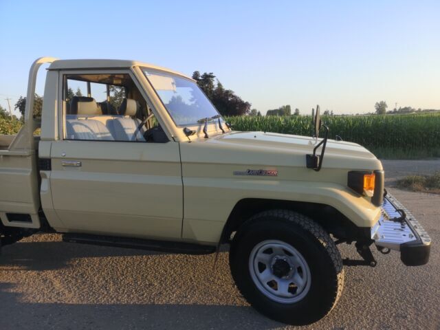 1994 Toyota Land Cruiser - photo 3