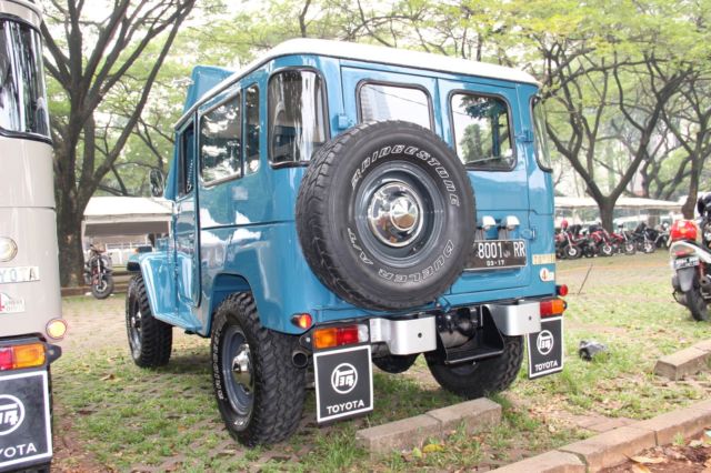 1980 Toyota Land Cruiser BJ40 - photo 2