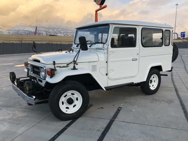 1980 Toyota Land Cruiser Luxury - photo 2