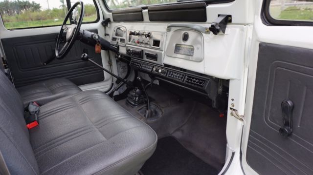 1983 Toyota Land Cruiser FJ 40 - photo 13