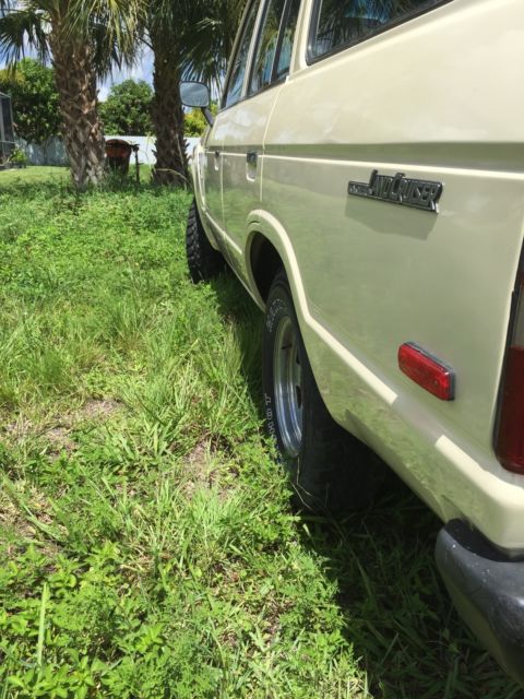 1985 Toyota Land Cruiser FJ 60 - photo 2