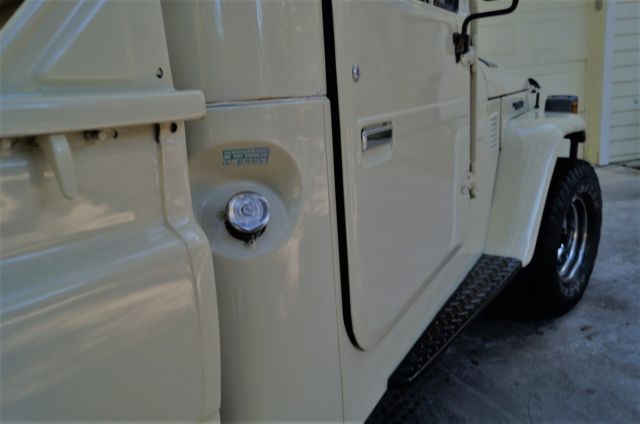 1979 Toyota Land Cruiser HJ45 FJ40/BJ40 FJ45 - photo 9