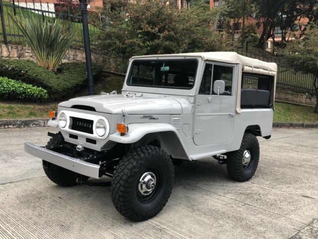 1973 Toyota FJ Cruiser - photo 2