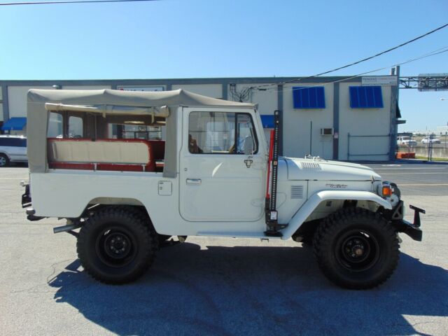 1981 Toyota Land Cruiser FJ43 - photo 8
