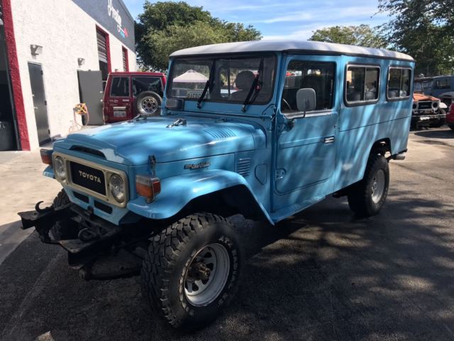 Toyota Land Cruiser FJ45 1982 Troopy LHD Petrol FJ45 FJ40 40 SERIES RARE FJ 1980 Toyota Land Cruiser