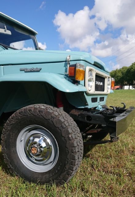 1984 Toyota Land Cruiser FJ45 PICK UP - photo 3