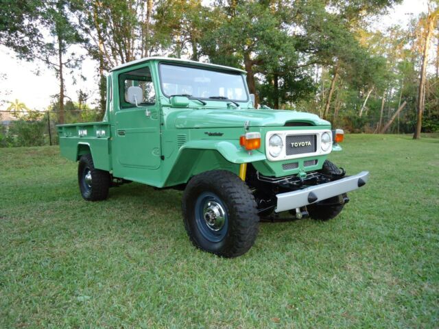 1985 Toyota Land Cruiser FJ45 - photo 2