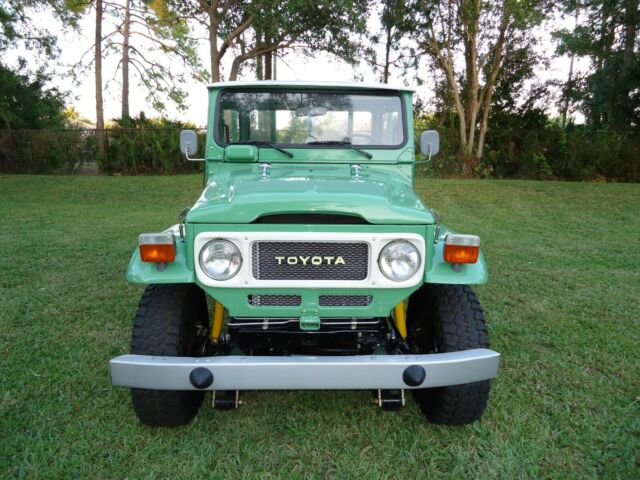 1985 Toyota Land Cruiser FJ45 - photo 3