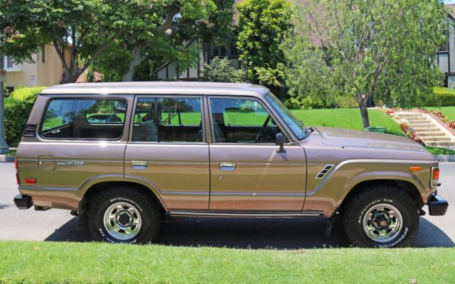 1985 Toyota Land Cruiser - photo 2