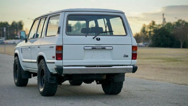 1989 Toyota Land Cruiser FJ62 Wagon - photo 8
