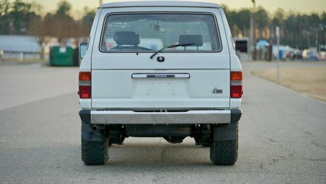 1989 Toyota Land Cruiser FJ62 Wagon - photo 9