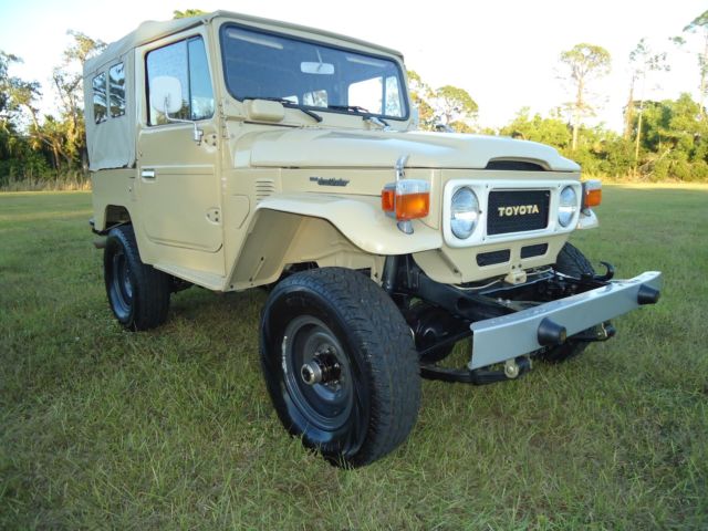1982 Toyota Land Cruiser FJ-40