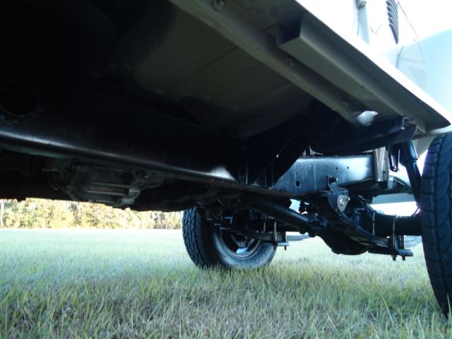 1982 Toyota Land Cruiser FJ-40 - photo 11