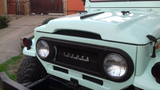 1970 Toyota Land Cruiser FJ40 - photo 11