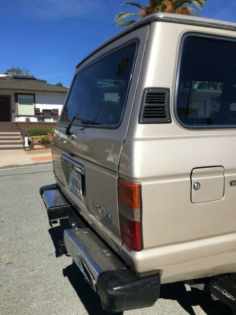 1986 Toyota Land Cruiser - photo 2
