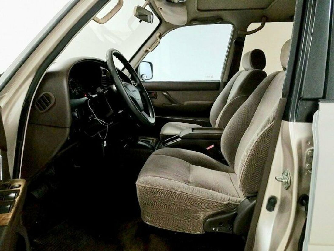 1994 Toyota Land Cruiser 4dr Wagon - photo 7