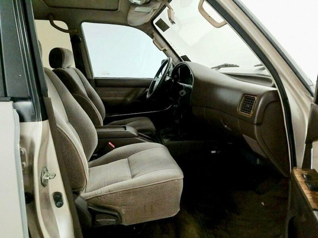 1994 Toyota Land Cruiser 4dr Wagon - photo 8