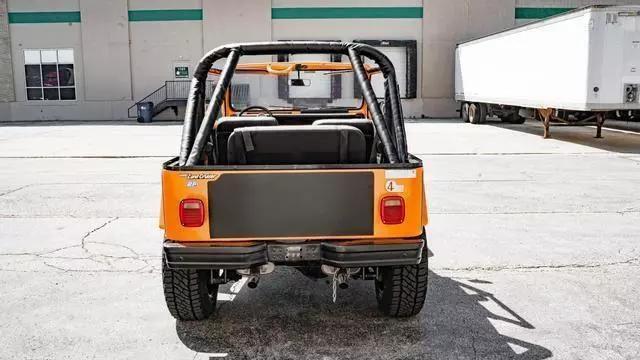 1982 Toyota Land Cruiser FJ 40 - photo 12