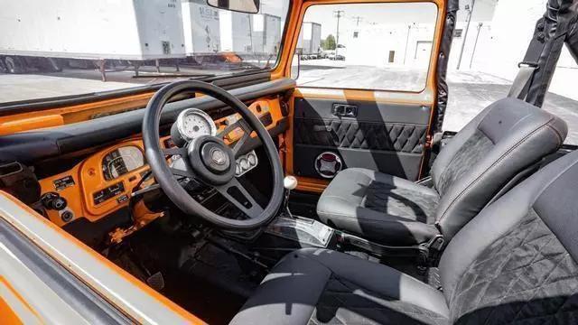 1982 Toyota Land Cruiser FJ 40 - photo 4