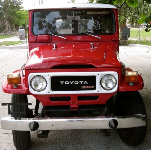 toyota land cruiser red bj 40 1980 Toyota Land Cruiser