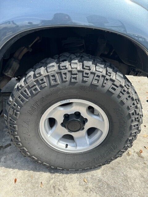 1982 Toyota Land Cruiser FJ40 - photo 3