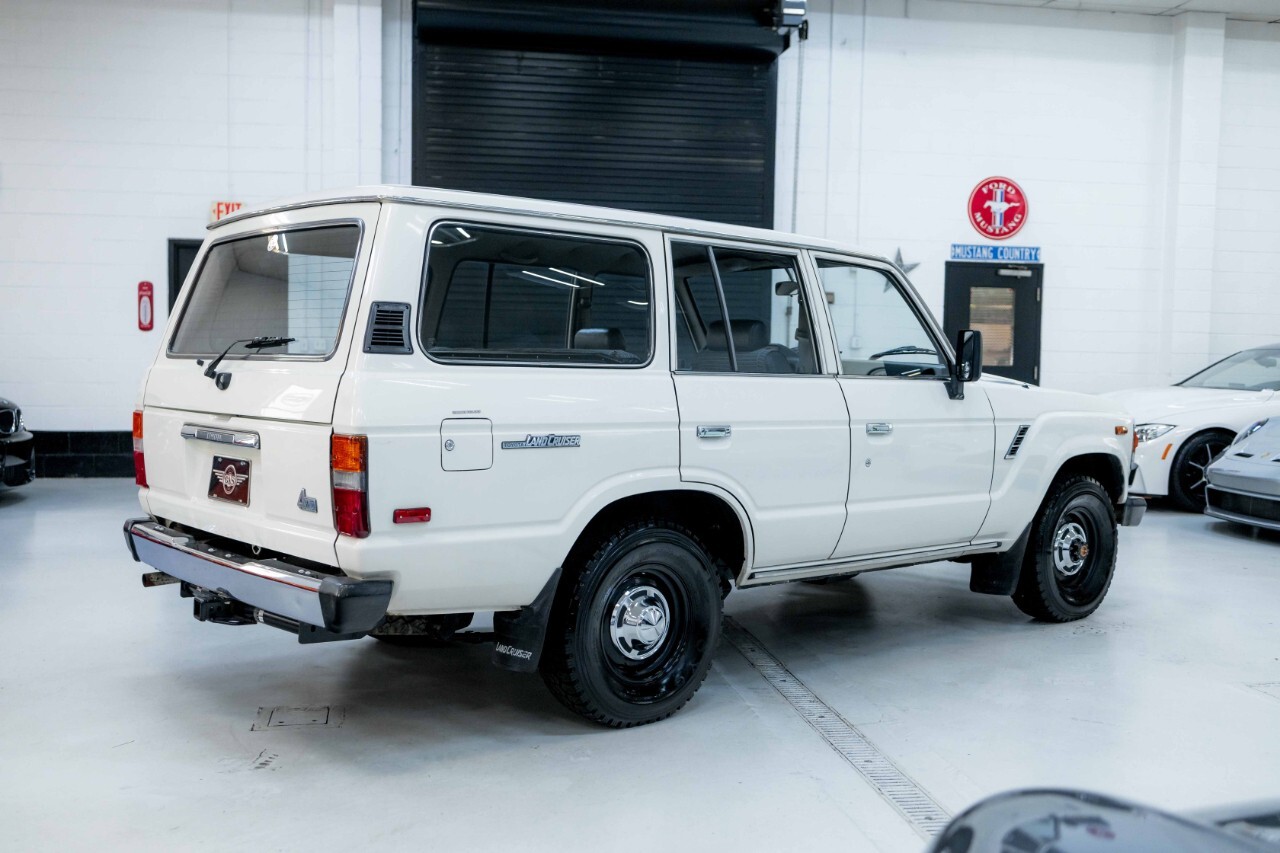 1985 Toyota Land Cruiser FJ60 - photo 7