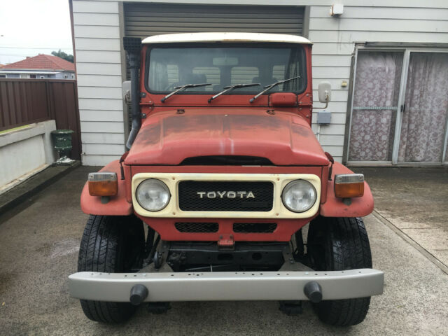 1980 Toyota Land Cruiser Diesel - Factory 6 Seater - Steer/Air BJ42 - FJ40 - photo 11