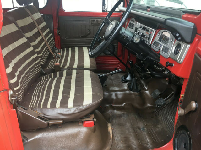 1980 Toyota Land Cruiser Diesel - Factory 6 Seater - Steer/Air BJ42 - FJ40 - photo 2