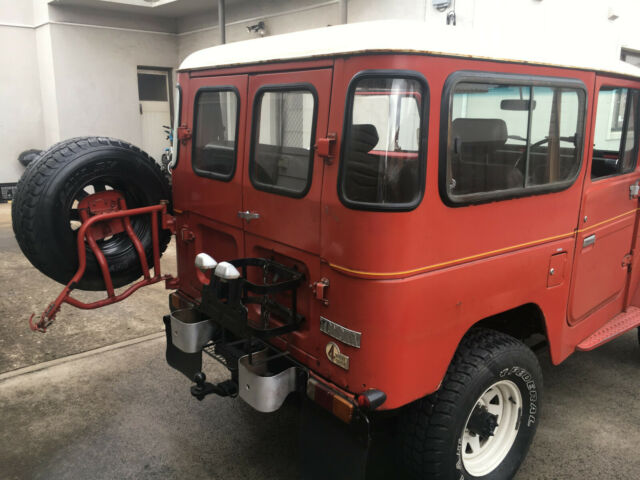 1980 Toyota Land Cruiser Diesel - Factory 6 Seater - Steer/Air BJ42 - FJ40 - photo 5