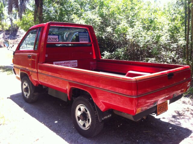 1993 Toyota Liteace Townace 4wd Fire Truck Pick Up XL Mini Truck - photo 3