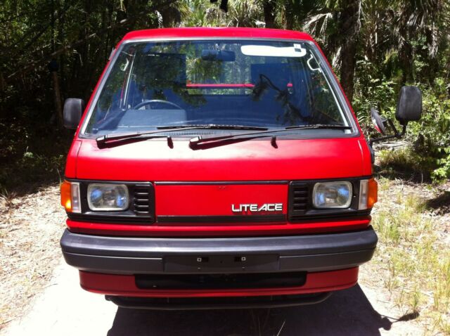 1993 Toyota Liteace Townace 4wd Fire Truck Pick Up XL Mini Truck - photo 6
