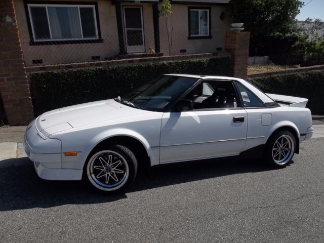 1987 Toyota MR2 - photo 3