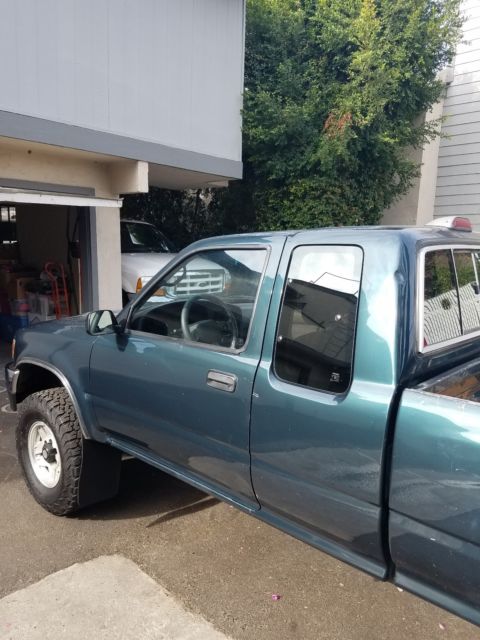 1994 Toyota Pickup - photo 2
