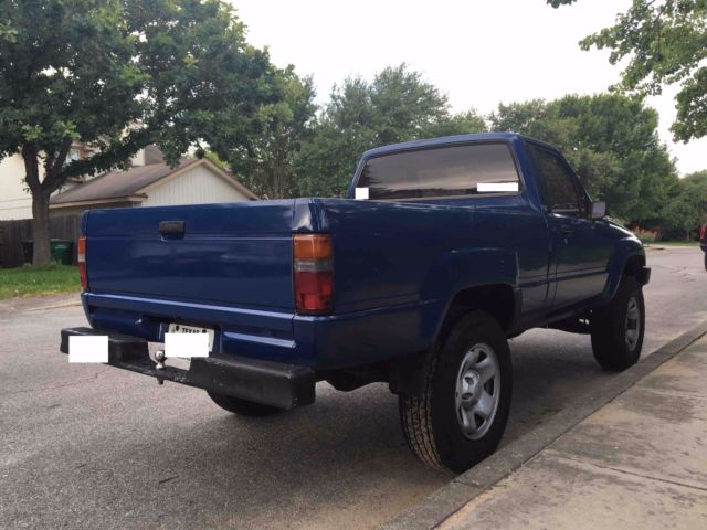 1986 Toyota Pickup - photo 3