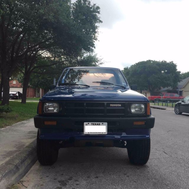 1986 Toyota Pickup - photo 4