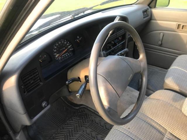 1991 Toyota Pickup Truck Deluxe - photo 8