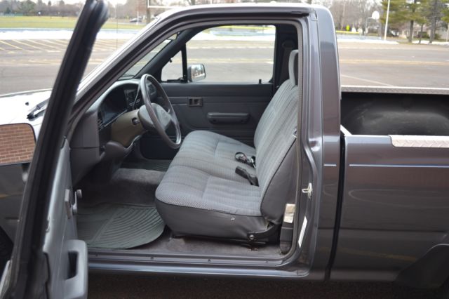 1992 Toyota Tacoma - photo 11