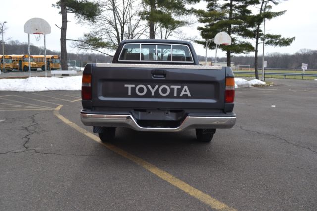 1992 Toyota Tacoma - photo 8