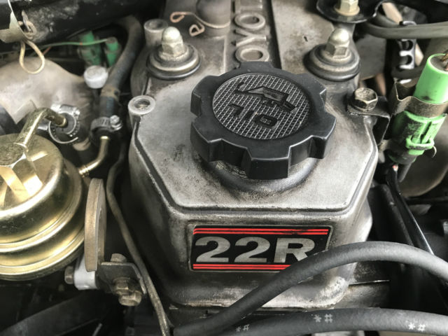 1988 Toyota Pickup 2WD 4,Cyl 22R 4,Speed Low Miles Only 141K - photo 10