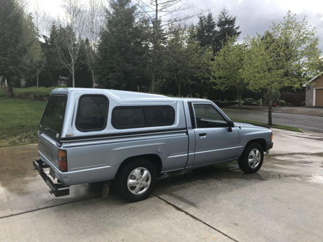 1988 Toyota Pickup 2WD 4,Cyl 22R 4,Speed Low Miles Only 141K - photo 3