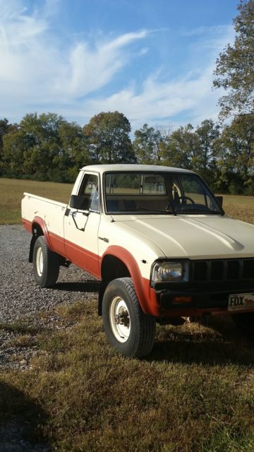 1983 Toyota Pickup Truck 4x4 - photo 5