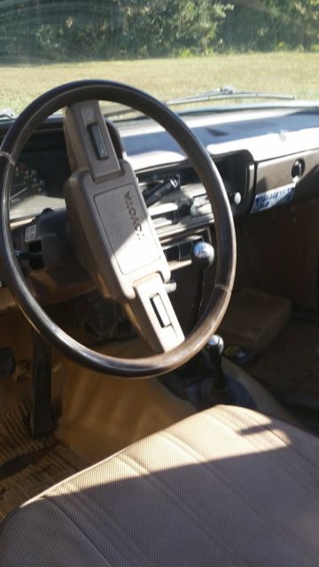 1983 Toyota Pickup Truck 4x4 - photo 8