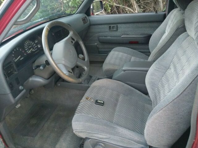 1993 Toyota Tacoma SR5 - photo 11
