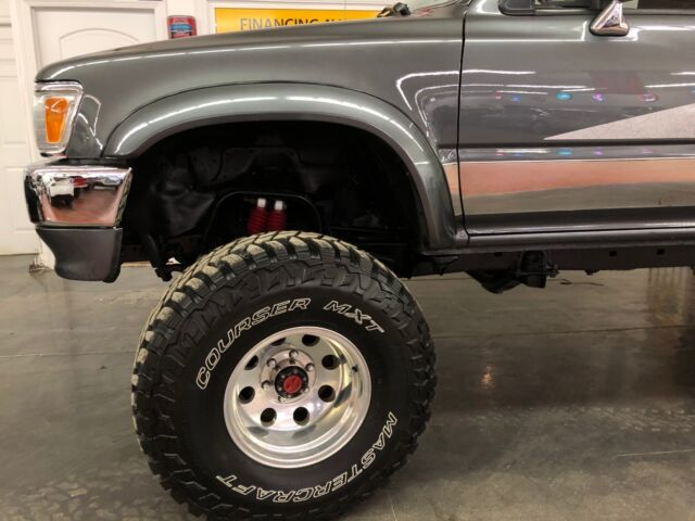 1993 Toyota Pickup -4X4 LIFTED-40,250 ACTUAL MILES-NEW TIRES-VIDEO - photo 7
