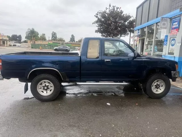 1994 Toyota Pickup SR5 4X4