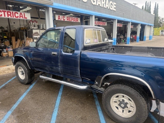 1994 Toyota Pickup SR5 4X4 - photo 10