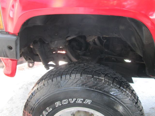 1987 Toyota hilux pickup truck 4x4 - photo 6