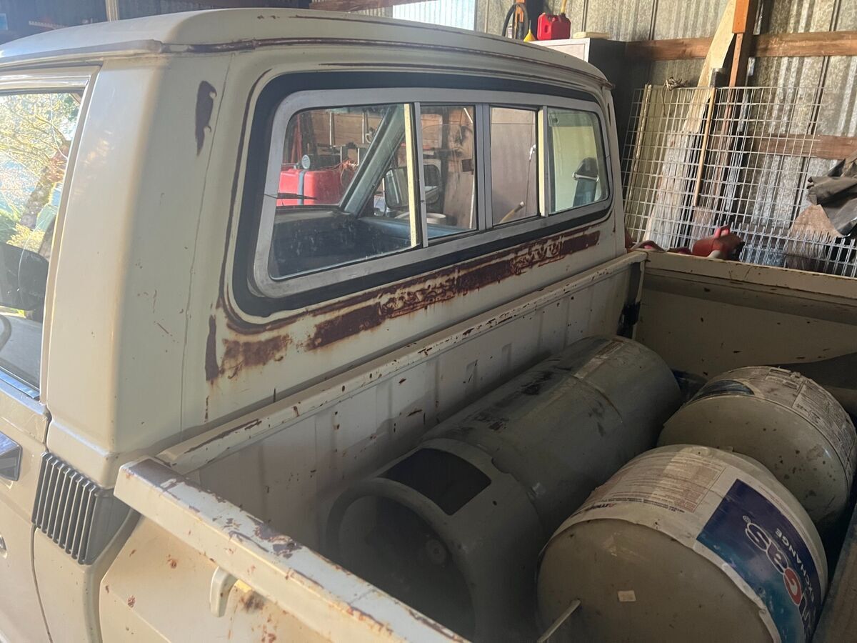 1979 Toyota 1/2 Ton Pickup - photo 8